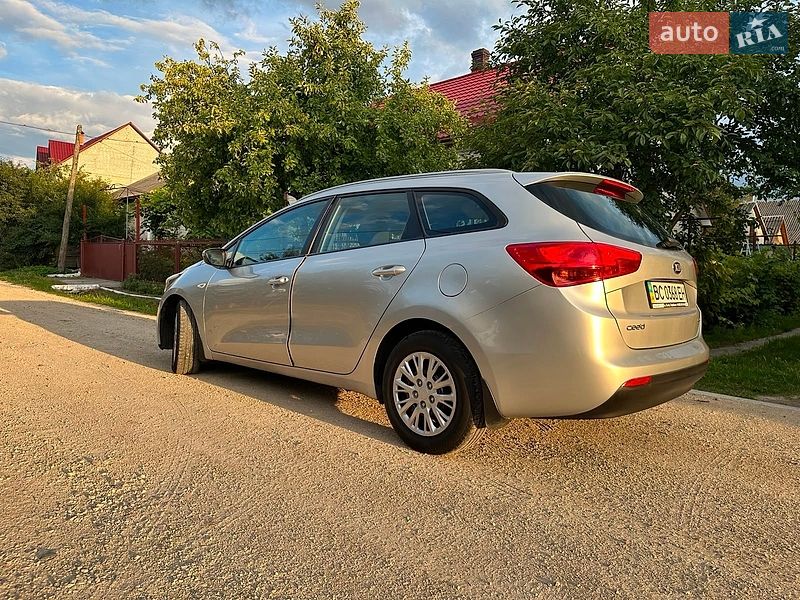 Універсал Kia Ceed 2013 в Бродах