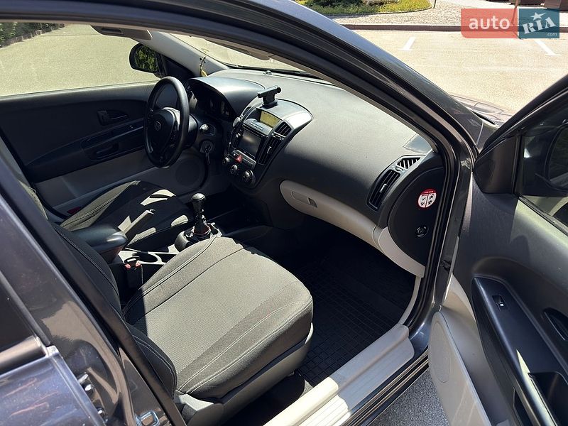 Універсал Kia Ceed 2008 в Броварах фото 8 Універсал Kia Ceed 2008 в Броварах