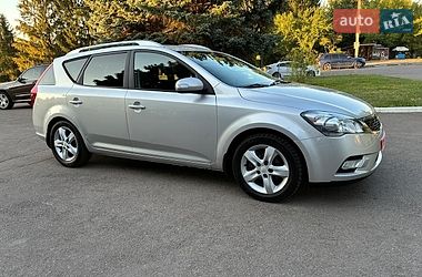 kia ceed 2011 в Рівне від професійного продавця Ігор