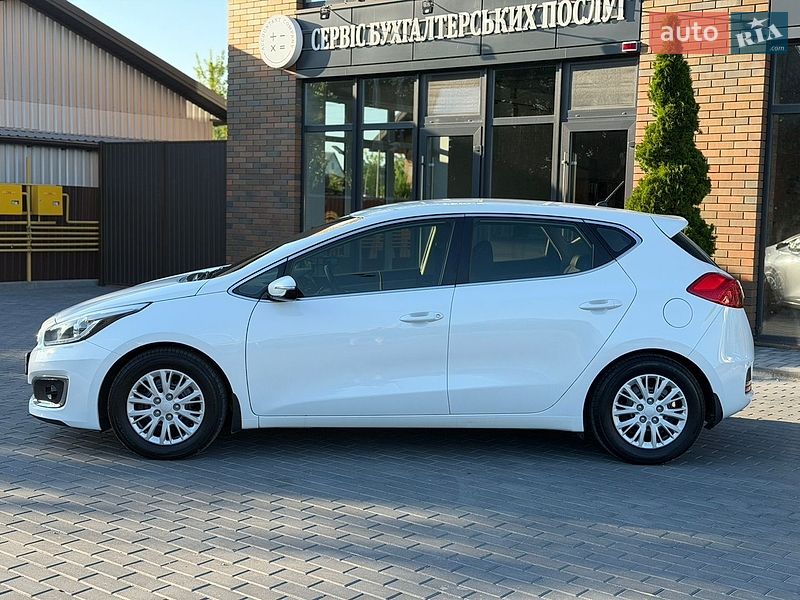 Хэтчбек Kia Ceed 2017 в Виннице