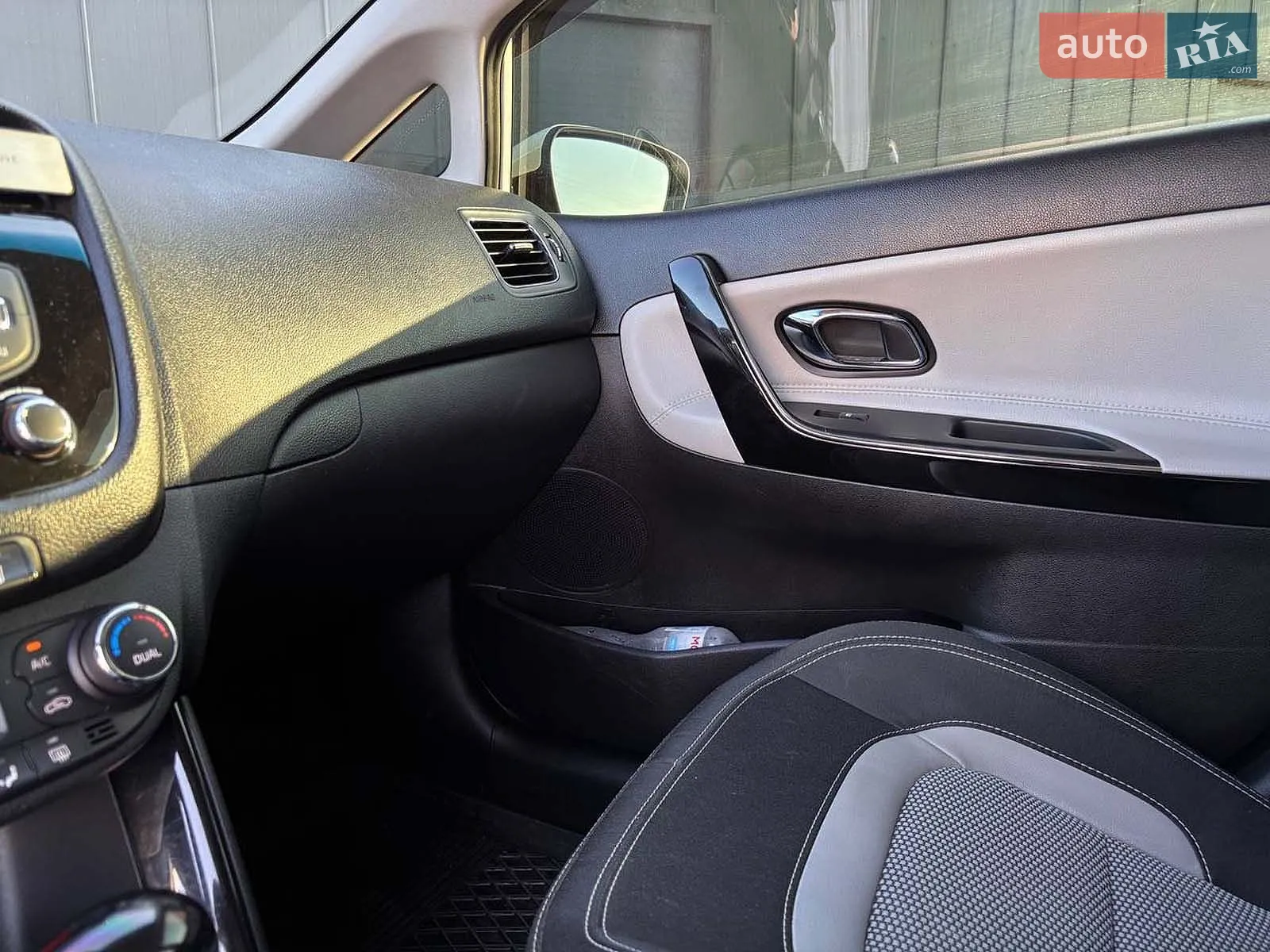 2014 Kia Cee'd - мініатюра 34
