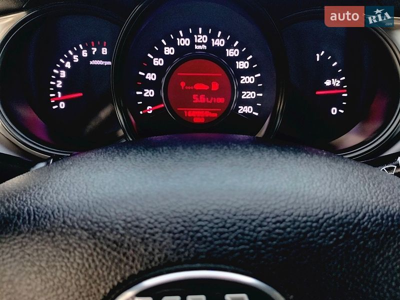 Хетчбек Kia Ceed 2016 в Запоріжжі