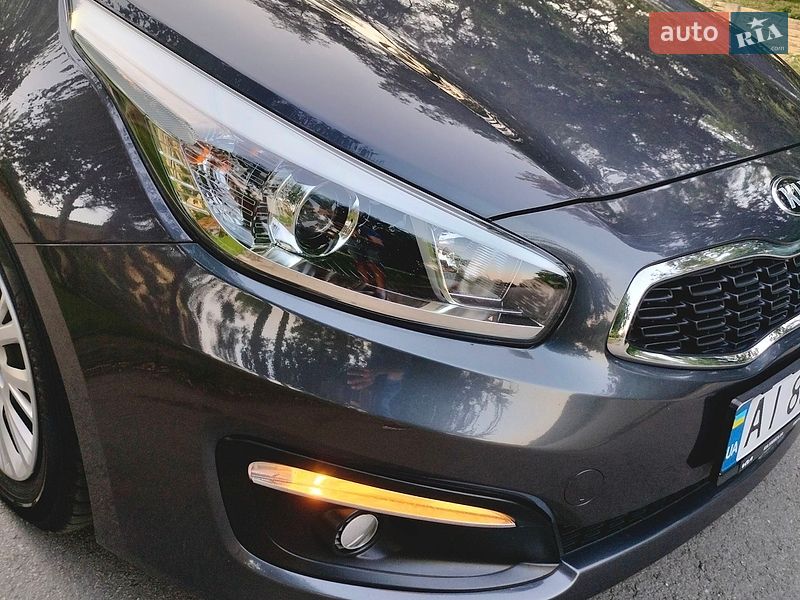 Хетчбек Kia Ceed 2016 в Запоріжжі