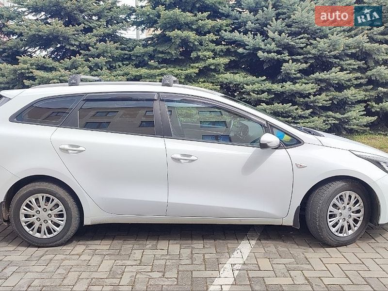 Універсал Kia Ceed 2013 в Харкові