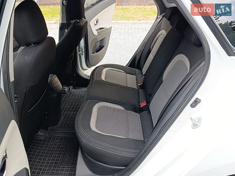 Універсал Kia Ceed 2013 в Харкові