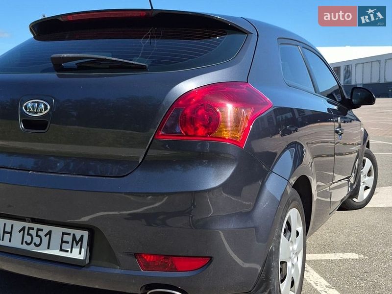 Хетчбек Kia Ceed 2008 в Києві