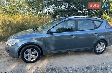 Универсал Kia Ceed 2009 в Киеве
