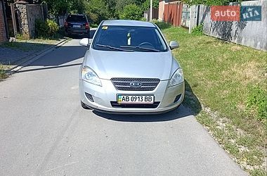 Хэтчбек Kia Ceed 2008 в Виннице
