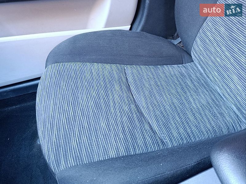 Хэтчбек Kia Ceed 2008 в Виннице