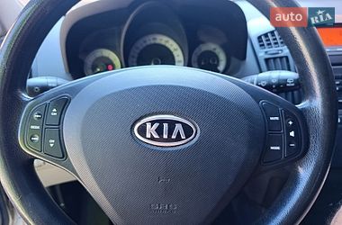 Хэтчбек Kia Ceed 2008 в Виннице