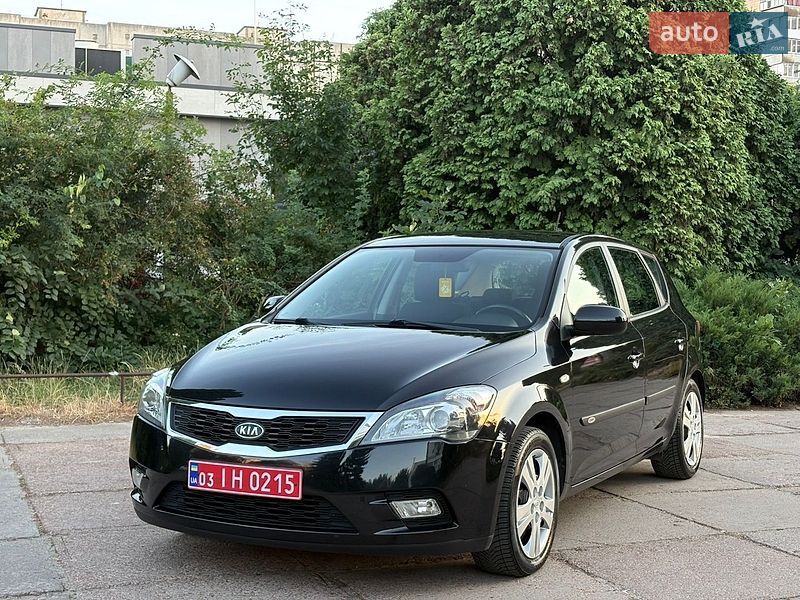 Хэтчбек Kia Ceed 2010 в Белой Церкви
