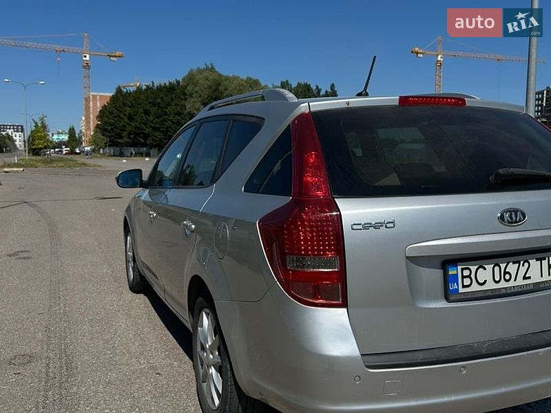 Універсал Kia Ceed 2011 в Львові