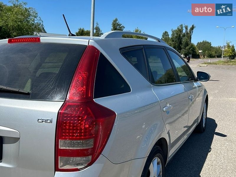Універсал Kia Ceed 2011 в Львові