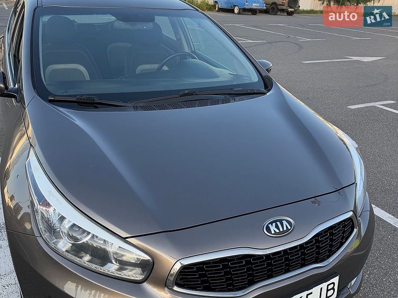 Хетчбек Kia Ceed 2016 в Києві