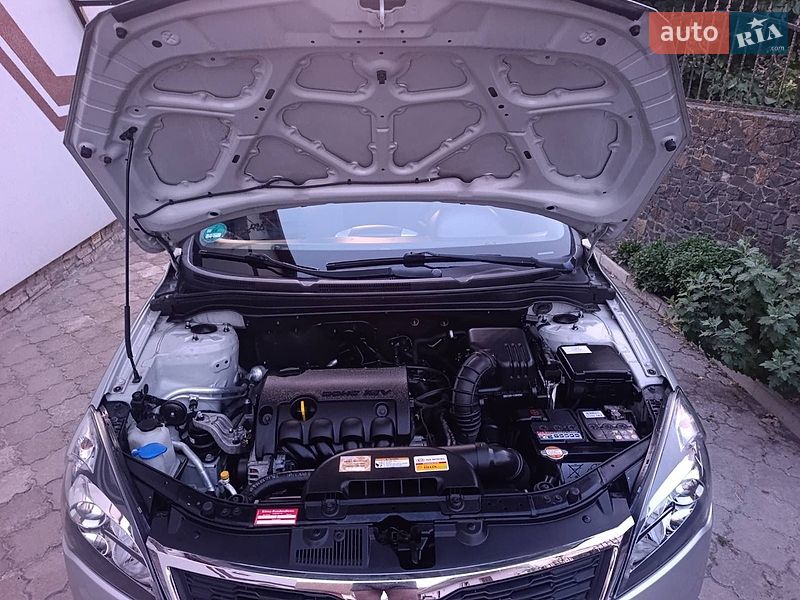 Універсал Kia Ceed 2011 в Луцьку
