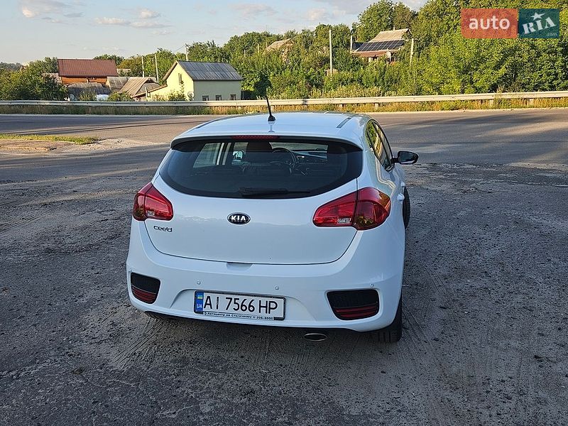 Хэтчбек Kia Ceed 2018 в Обухове