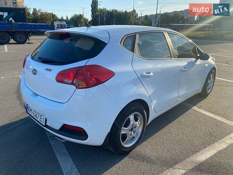 Хэтчбек Kia Ceed 2013 в Киеве фото 5 Хэтчбек Kia Ceed 2013 в Киеве
