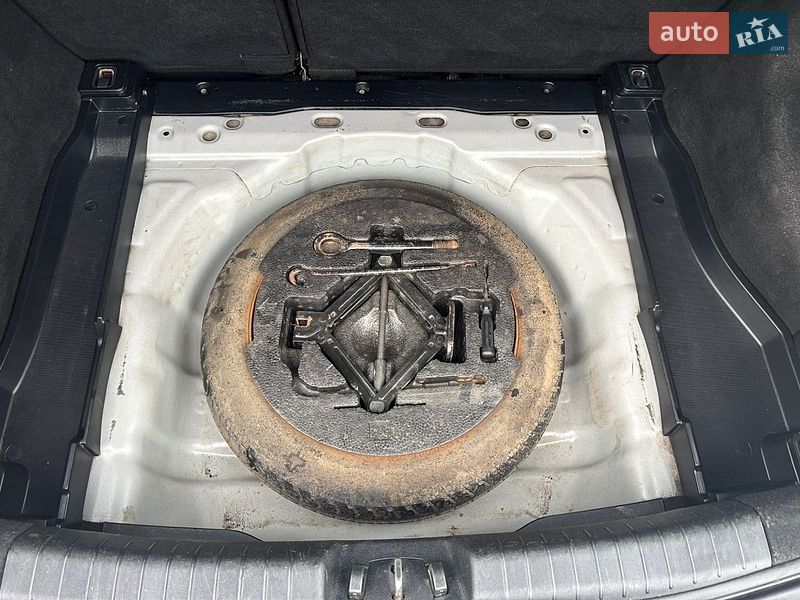 Хэтчбек Kia Ceed 2008 в Луцке