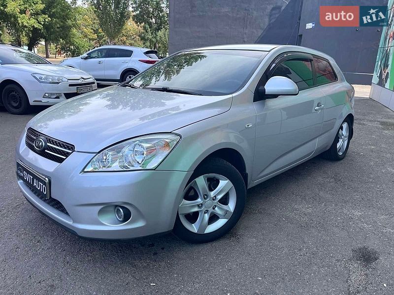Хетчбек Kia Ceed 2008 в Миколаєві