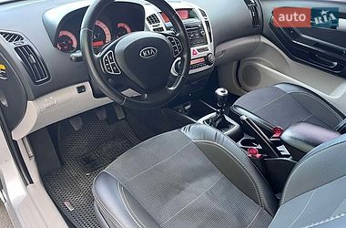 Хетчбек Kia Ceed 2008 в Миколаєві