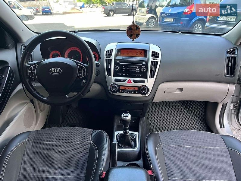 Хетчбек Kia Ceed 2008 в Миколаєві