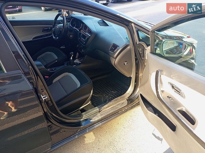 Хетчбек Kia Ceed 2013 в Харкові