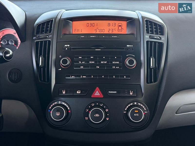Хэтчбек Kia Ceed 2008 в Виннице