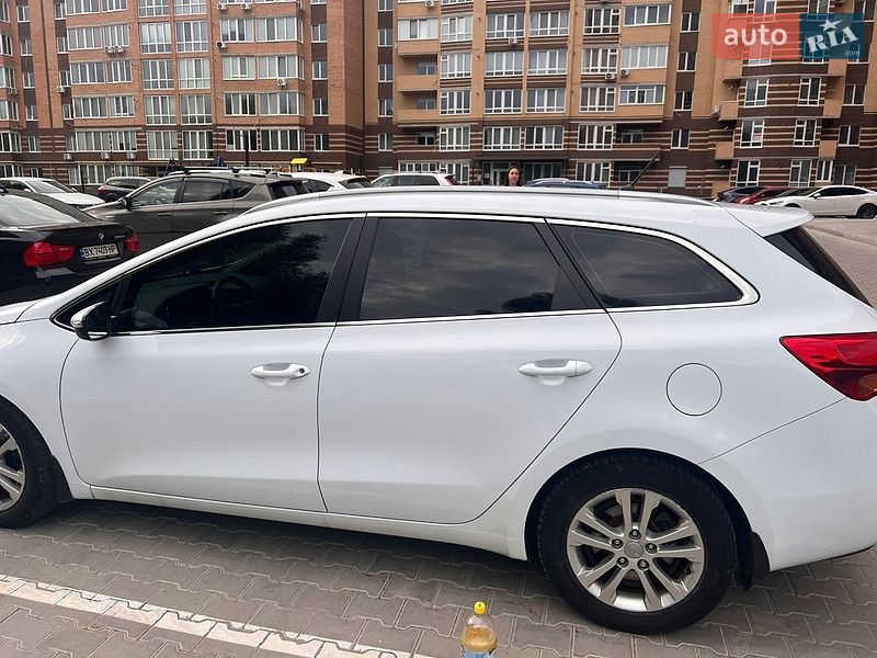 Универсал Kia Ceed 2013 в Хмельницком