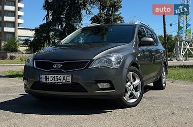 Универсал Kia Ceed 2010 в Николаеве