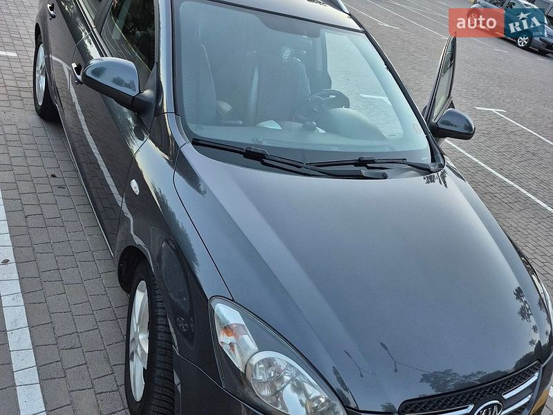 Универсал Kia Ceed 2008 в Буче фото 4 Универсал Kia Ceed 2008 в Буче