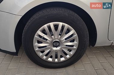 Универсал Kia Ceed 2010 в Белой Церкви