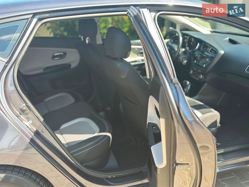 Хетчбек Kia Ceed 2014 в Одесі