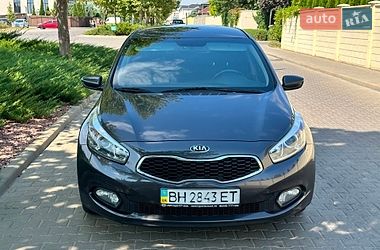 Хетчбек Kia Ceed 2014 в Одесі