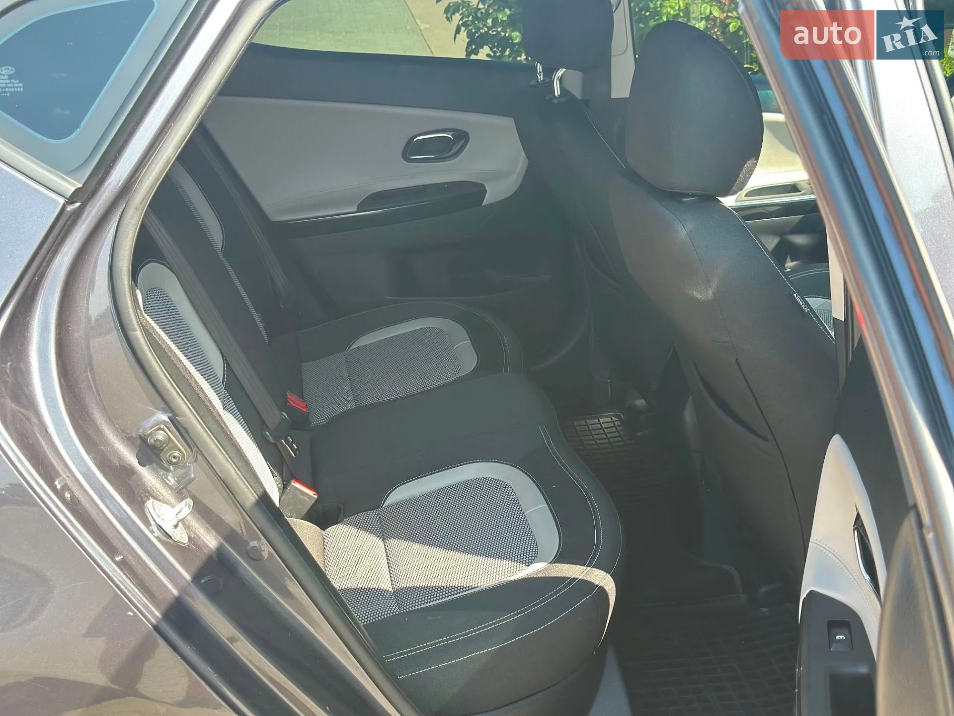 2014 Kia Cee'd - мініатюра 4