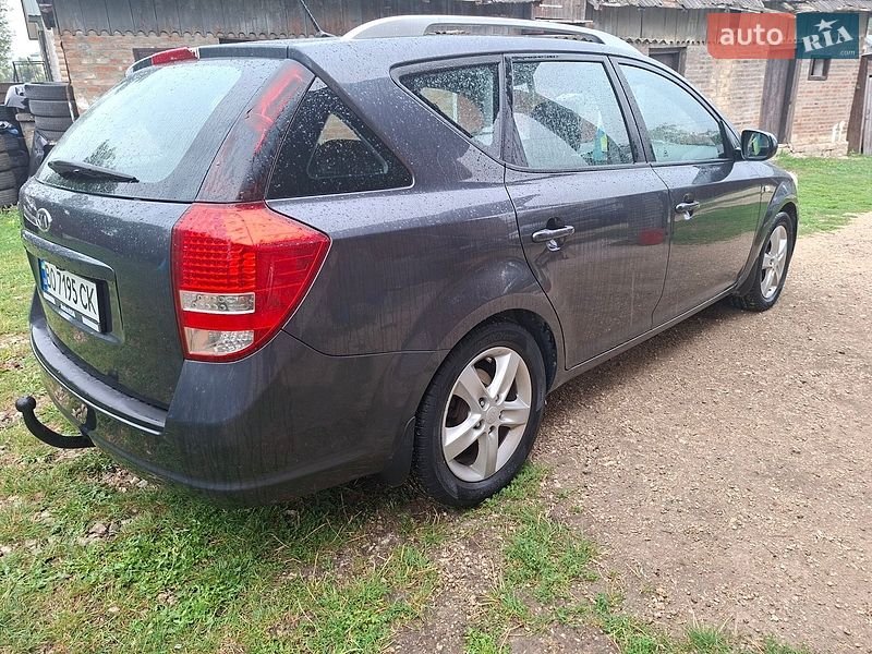 Универсал Kia Ceed 2012 в Тернополе фото 4 Универсал Kia Ceed 2012 в Тернополе