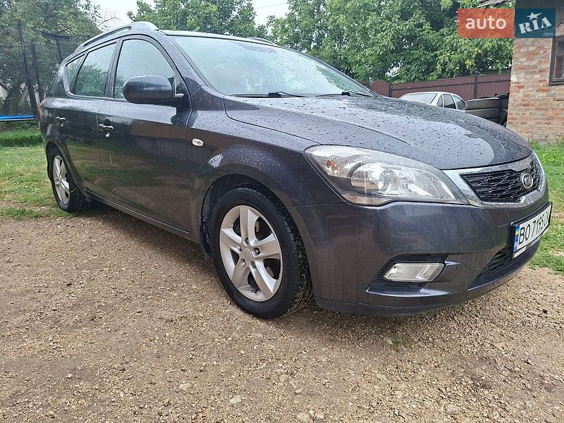 Универсал Kia Ceed 2012 в Тернополе фото 3 Универсал Kia Ceed 2012 в Тернополе