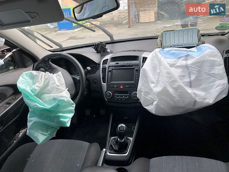 Универсал Kia Ceed 2009 в Киеве фото 6 Универсал Kia Ceed 2009 в Киеве