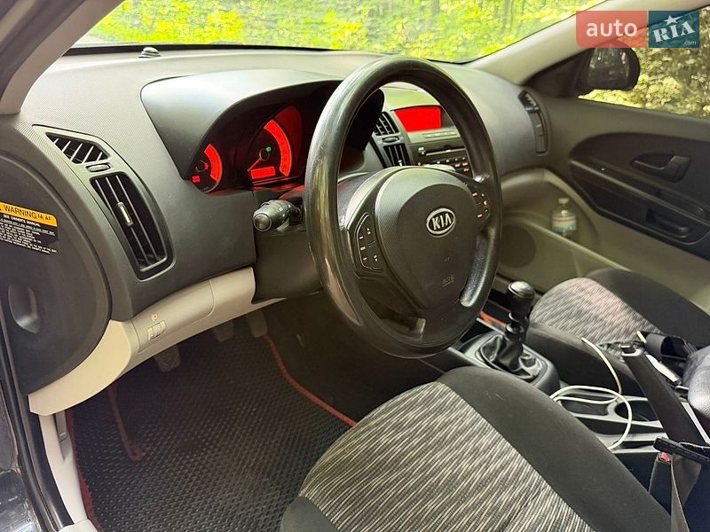 Хэтчбек Kia Ceed 2008 в Тернополе