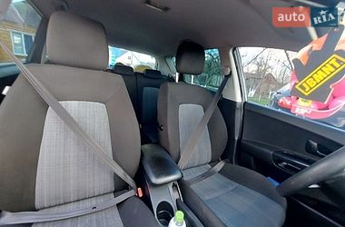Хетчбек Kia Ceed 2009 в Кропивницькому