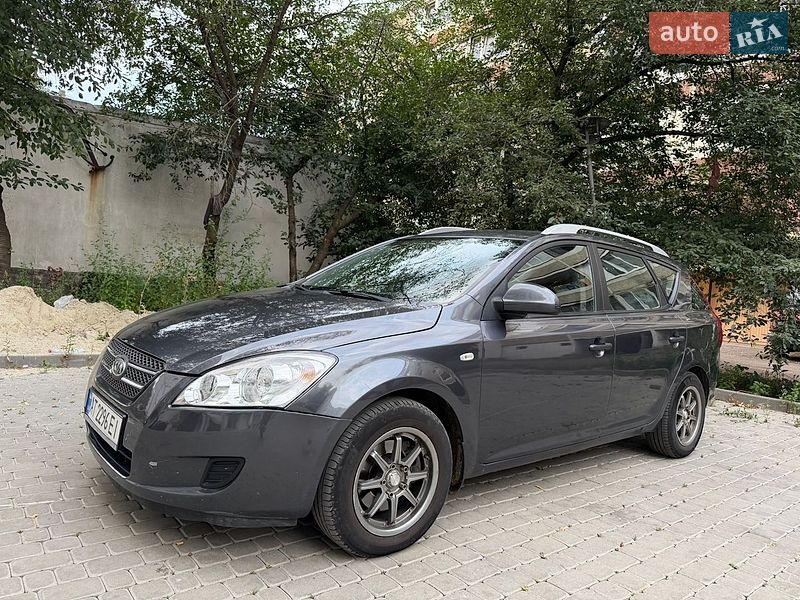 Универсал Kia Ceed 2008 в Ивано-Франковске