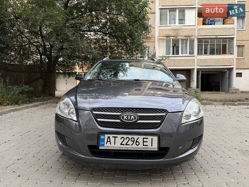Универсал Kia Ceed 2008 в Ивано-Франковске