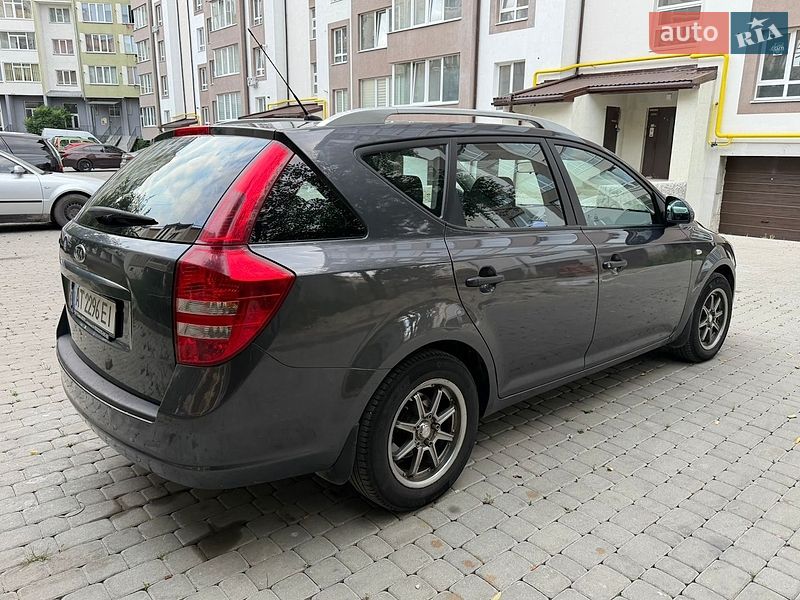 Универсал Kia Ceed 2008 в Ивано-Франковске