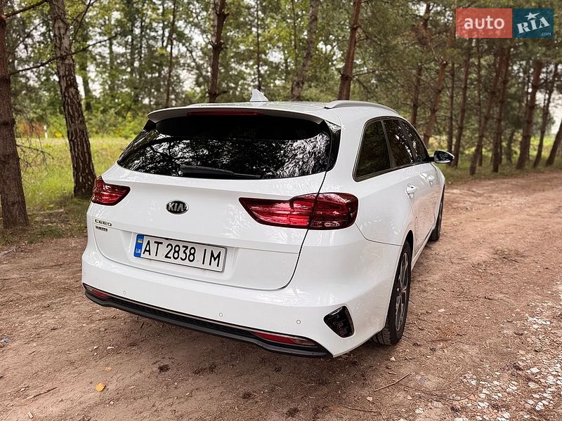 Универсал Kia Ceed 2019 в Львове