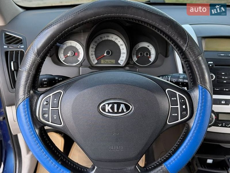 Хэтчбек Kia Ceed 2008 в Запорожье