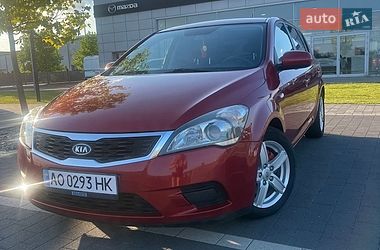 Хетчбек Kia Ceed 2009 в Мукачевому