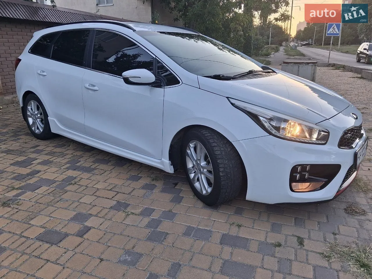 2012 Kia Cee'd - мініатюра 28