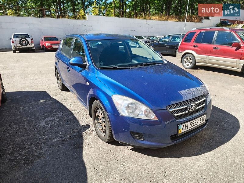 Хетчбек Kia Ceed 2008 в Вишгороді