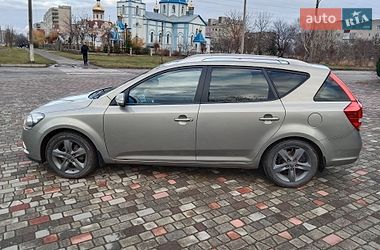 Універсал Kia Ceed 2012 в Нововолинську