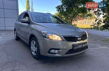 Універсал Kia Ceed 2012 в Миколаєві