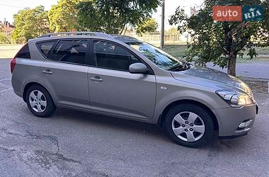 Універсал Kia Ceed 2012 в Миколаєві